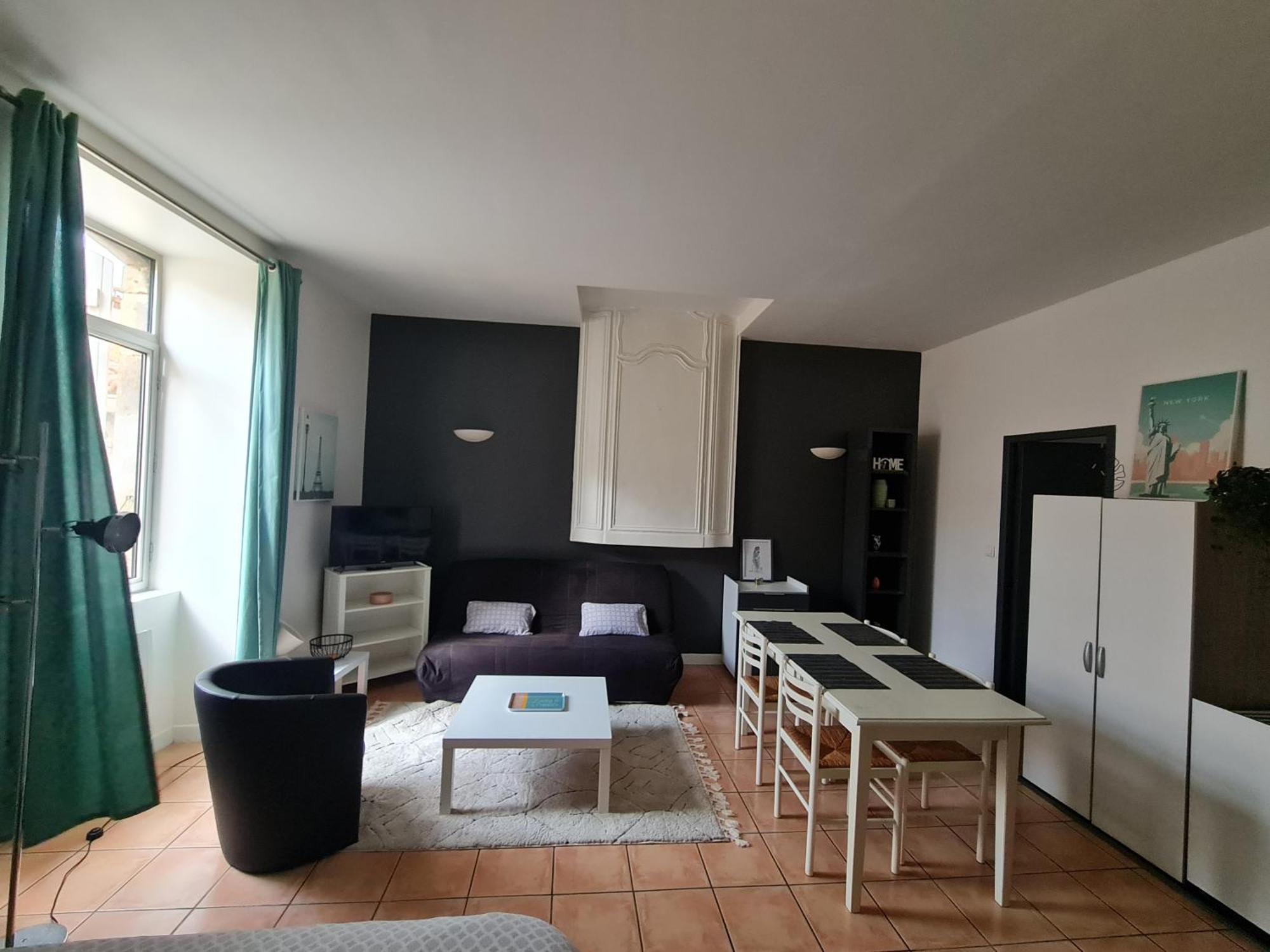 LE PRIEURE - STUDIOS jusqu'à 4 personnes Villeneuve-lès-Béziers Esterno foto